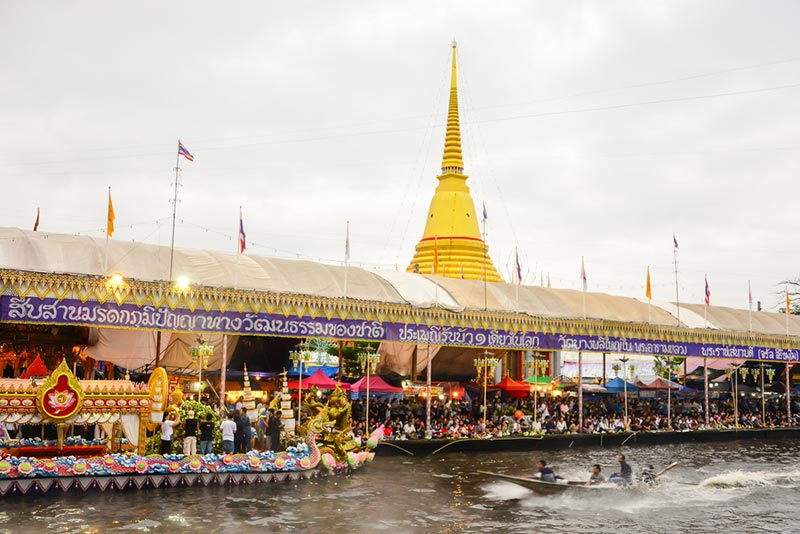 งานประเพณีรับบัว