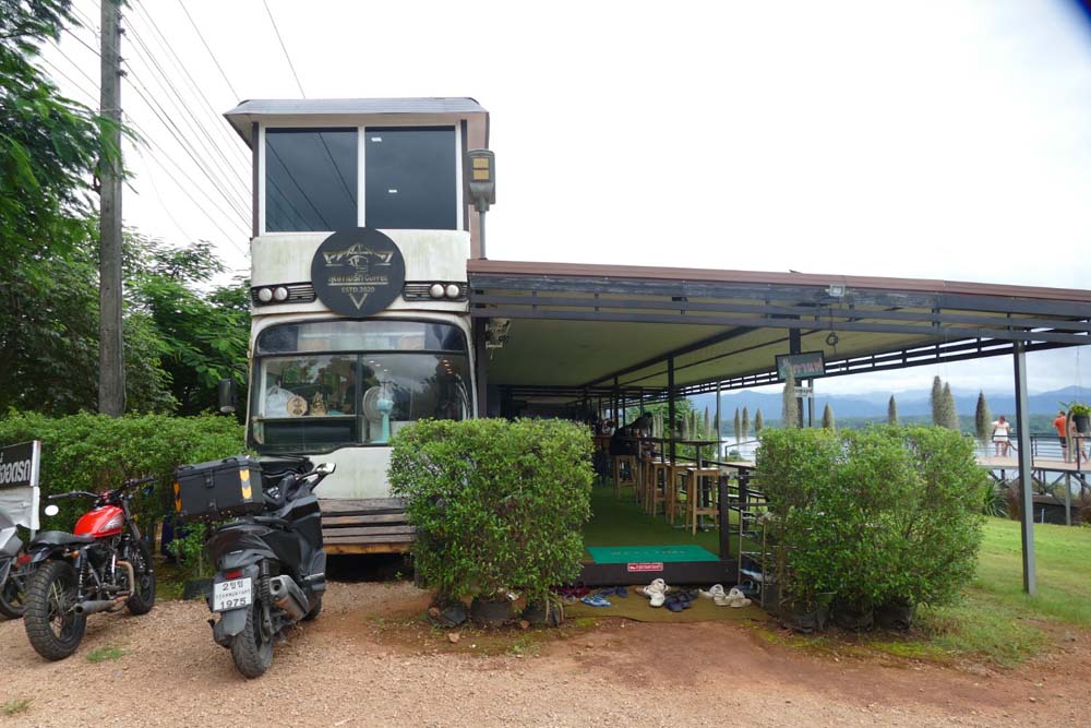 บ้านอีต่อง เหมืองปิล็อก