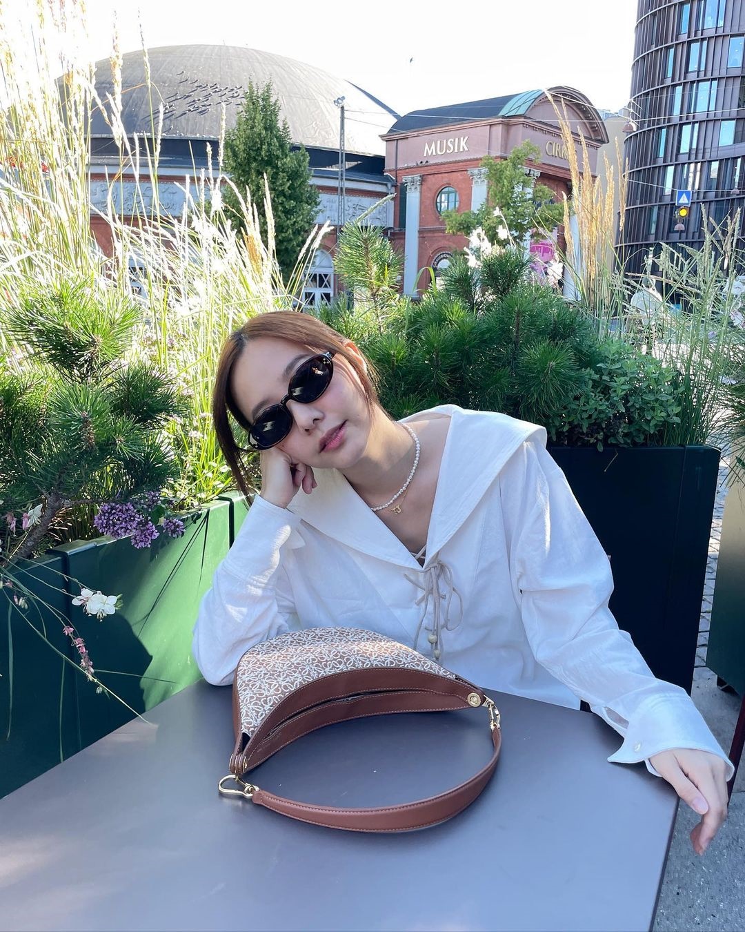 เต้ย จรินทร์พร 