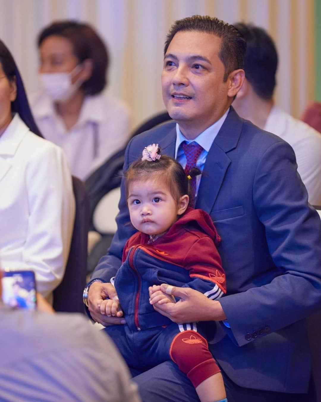 หนุ่ม ศรราม