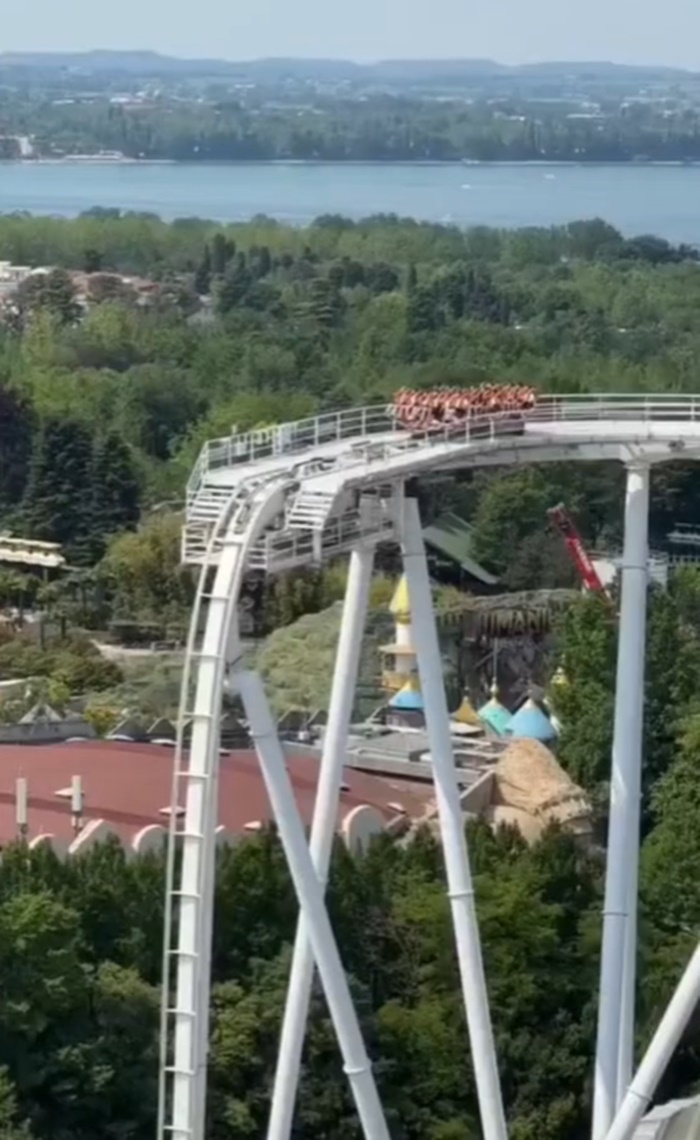 รถไฟเหาะ