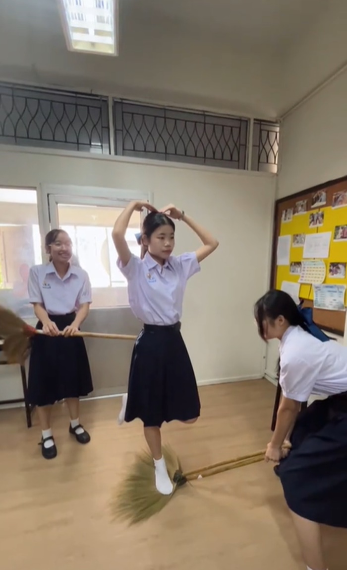 ตุ๊กตาไขลาน