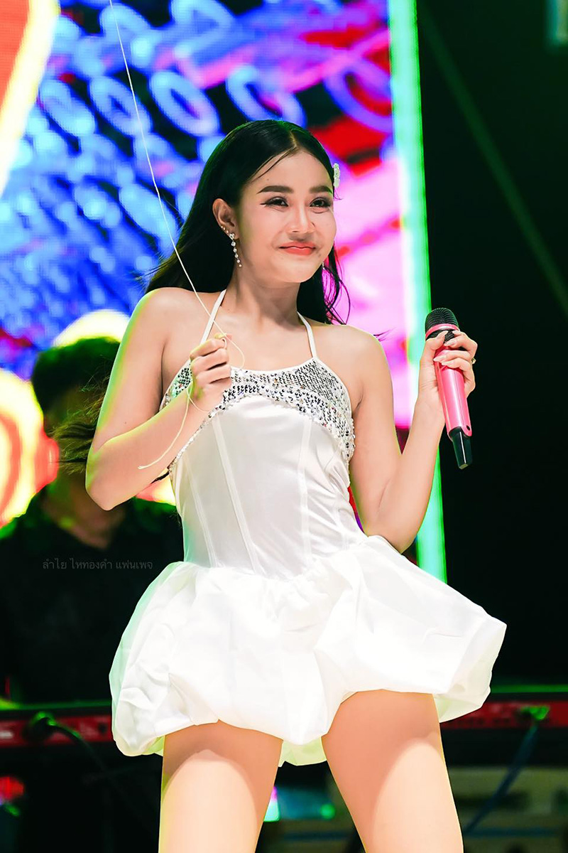 ลำไย คนตรง ไลฟ์ตอบคำถามแซ่บเว่อร์