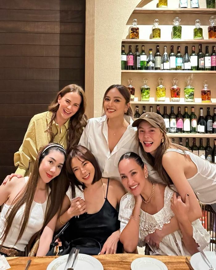 เจนี่ คริส