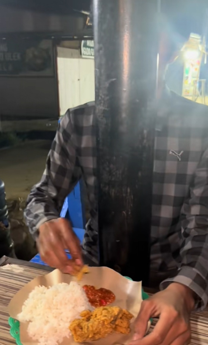 โต๊ะกินข้าว