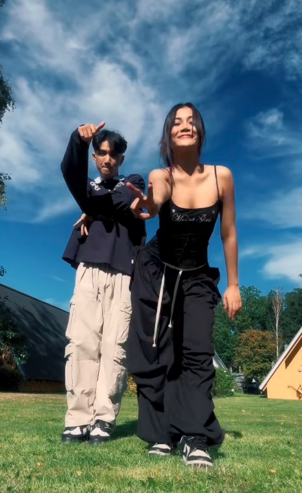 ลำไย ไหทองคำ บอส แดนเซอร์