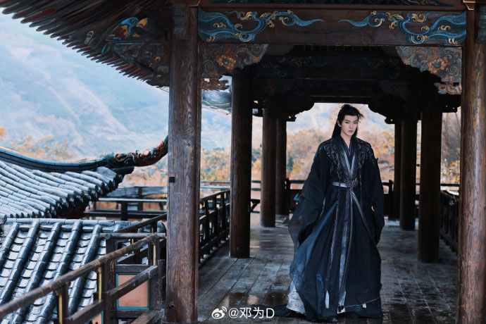 เติ้งเหวย พระเอกซีรีส์จีน อาจารย์มารหวนภพ (Love of The Divine Tree)