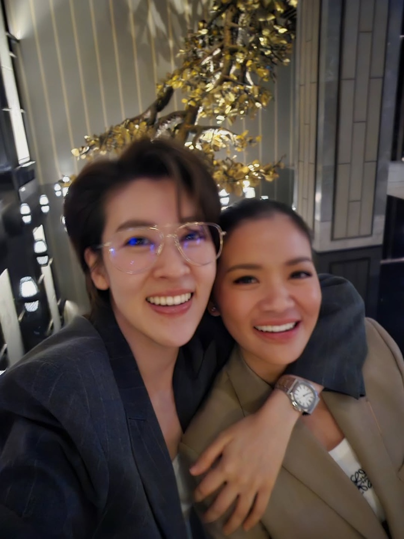 เชียร์ ฑิฆัมพร อวยพรวันเกิด หมิว รังสินี