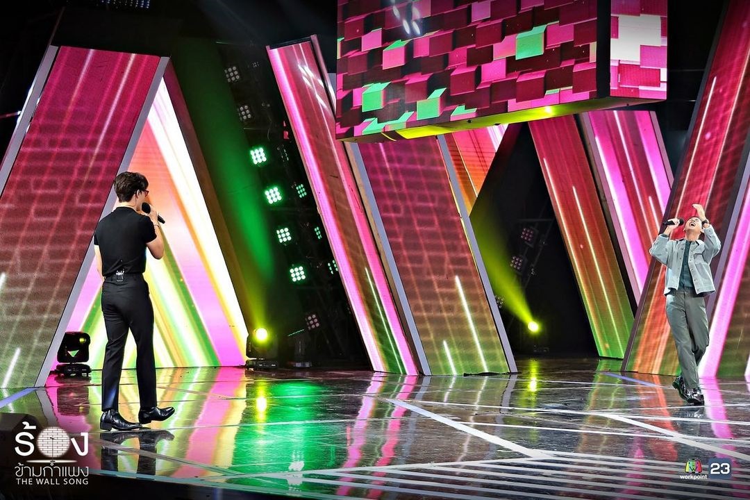 The Wall Song ร้องข้ามกำแพง