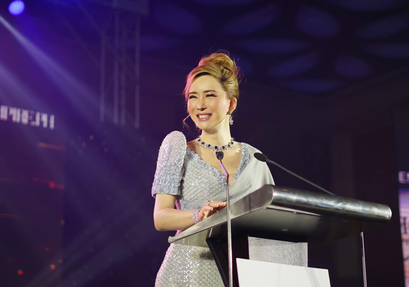 แอน จักรพงษ์ 