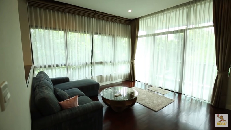 บ้านคริส หอวัง