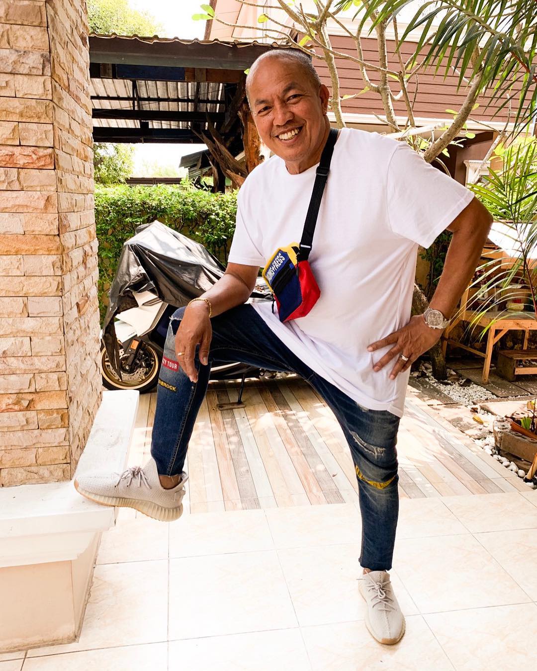 น้าค่อม ชวนชื่น เสียชีวิต