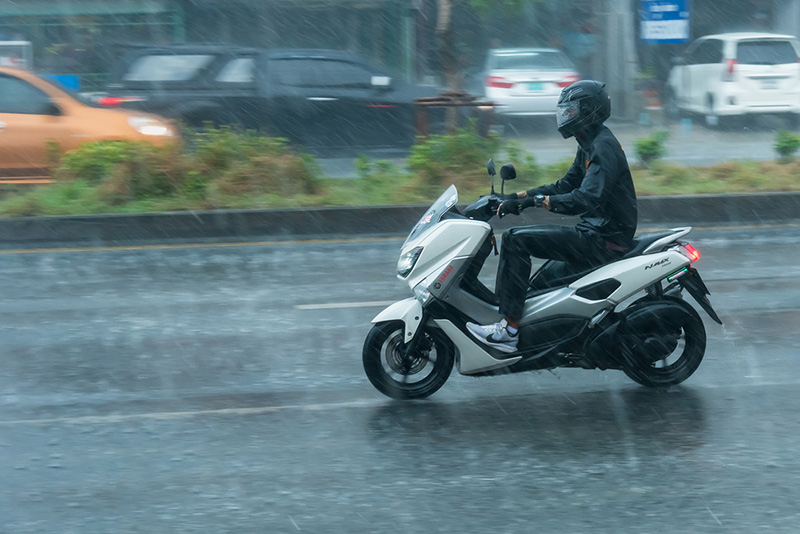 เสื้อกันฝนขี่มอเตอร์ไซค์