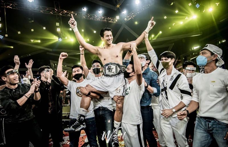 เอ็กซ์ ธิตินันท์