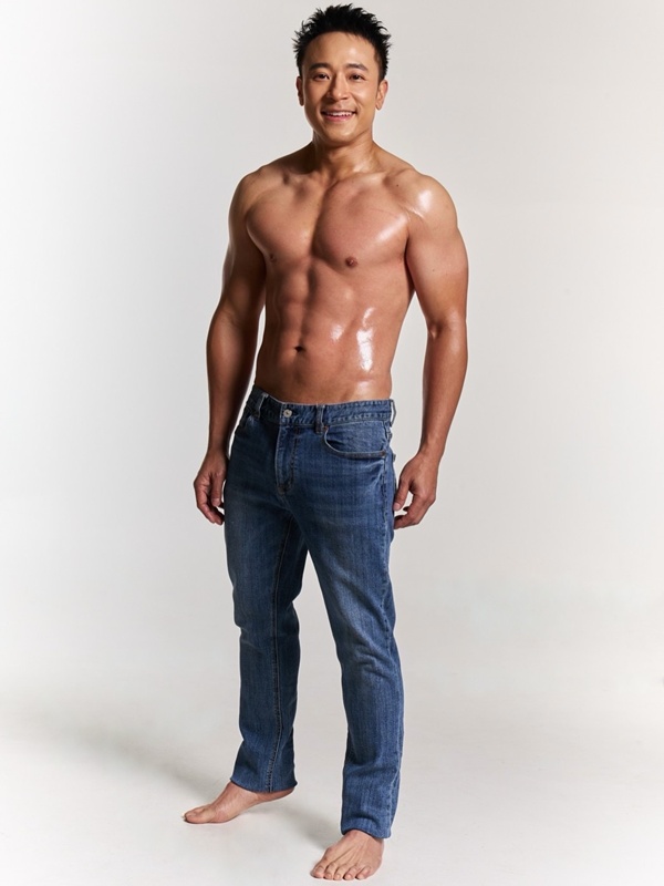 มิค บรมวุฒิ