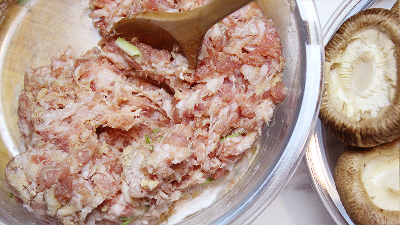ติ่มซำเห็ดหอมหมูสับ