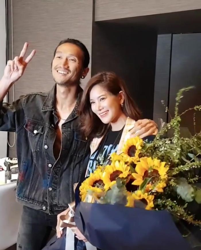 ตูน ก้อย