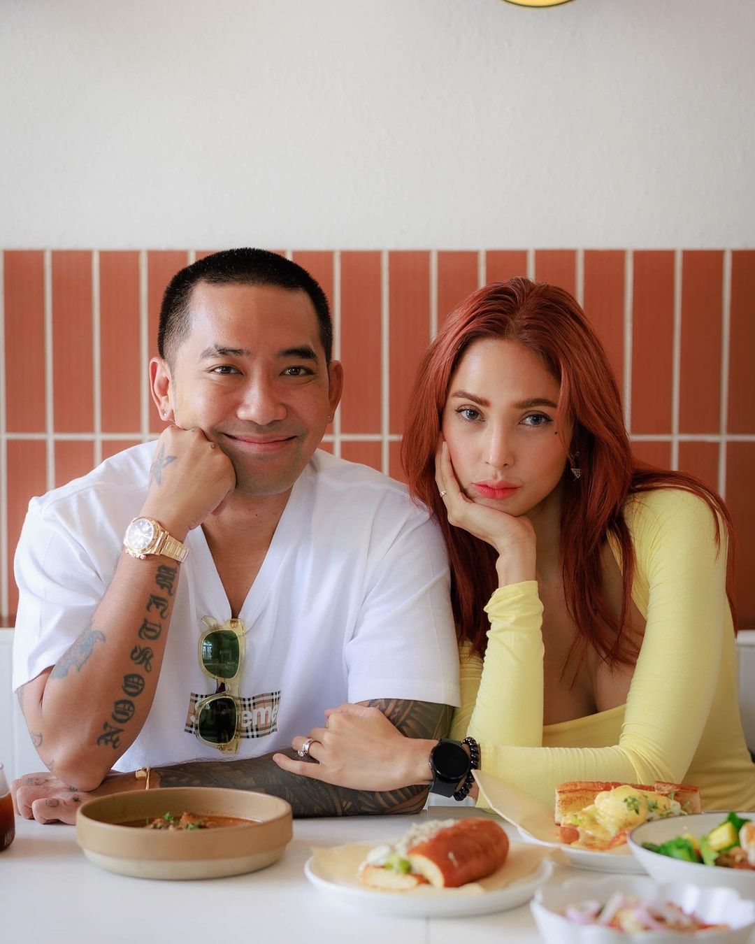 อุ้ม ลักขณา - บอล กฤษณะ