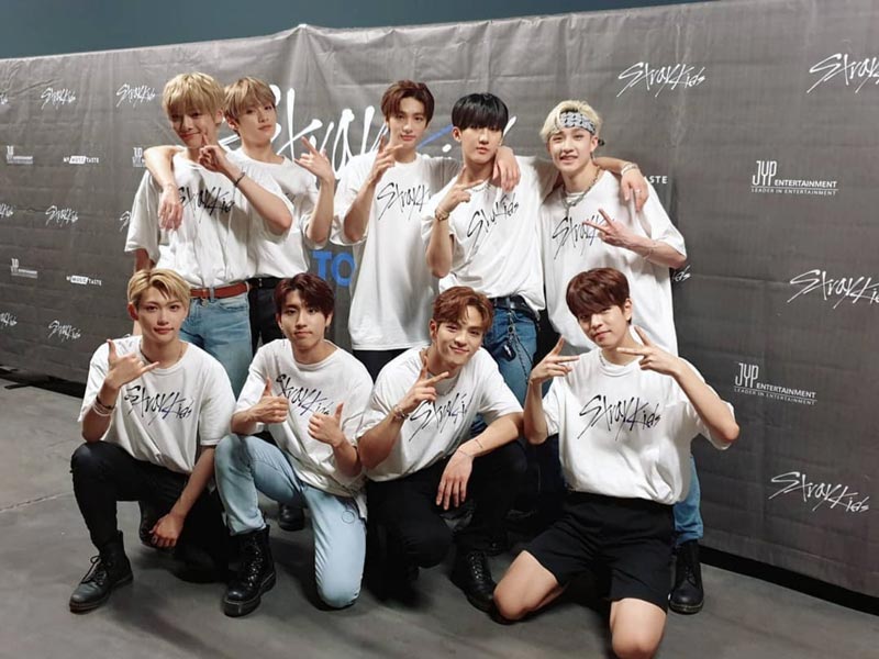 Stray Kids