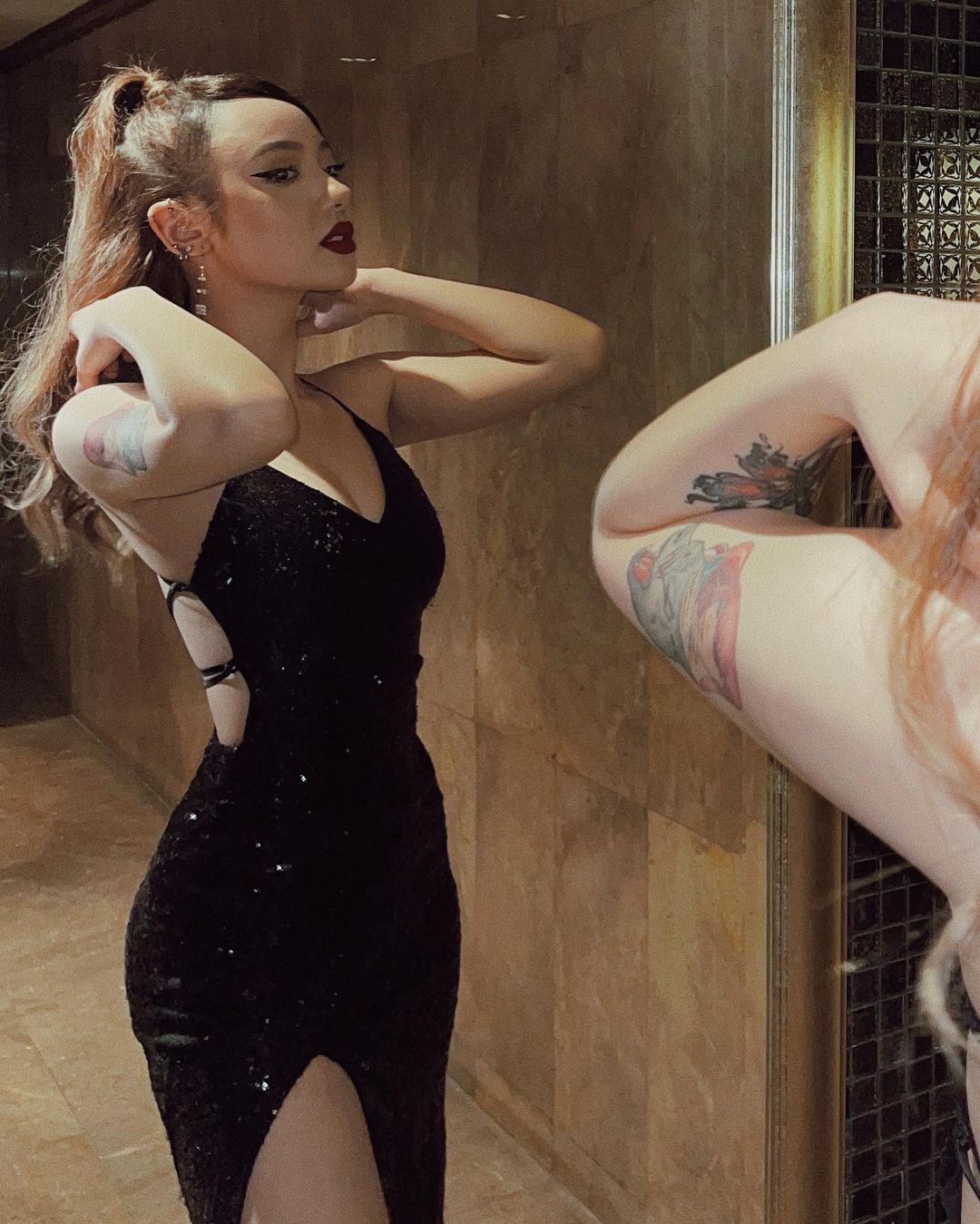 พลอยชมพู