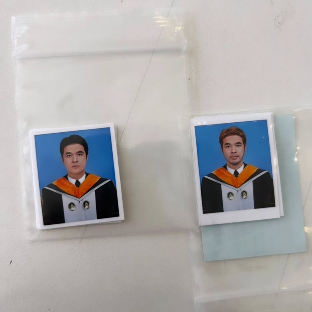 นักร้องหนุ่มถ่ายรูปทางการ แต่ผม-เคราผิดระเบียบ ลุงร้านถ่ายรูปเลยรีทัชให้... ใครเนี่ย !?