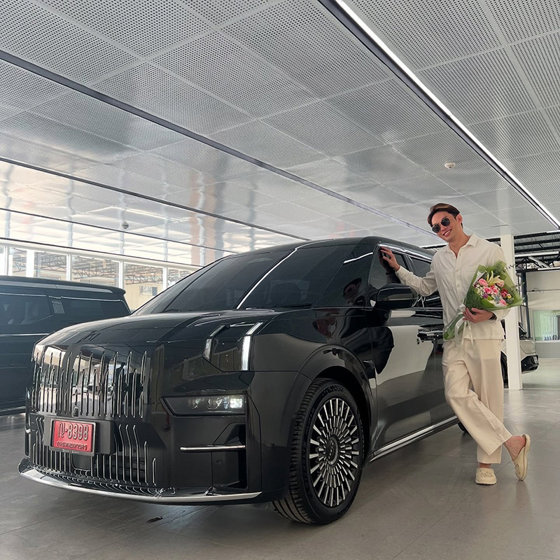 ดีเจมะตูม ถึงไทยปุ๊บออกรถปั๊บ