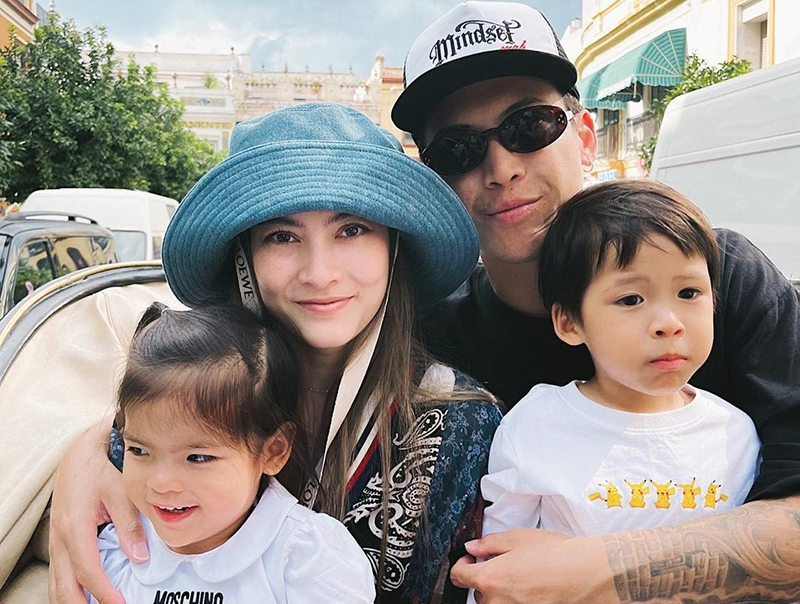 มาร์กี้ ราศรี ชุดว่ายน้ำ