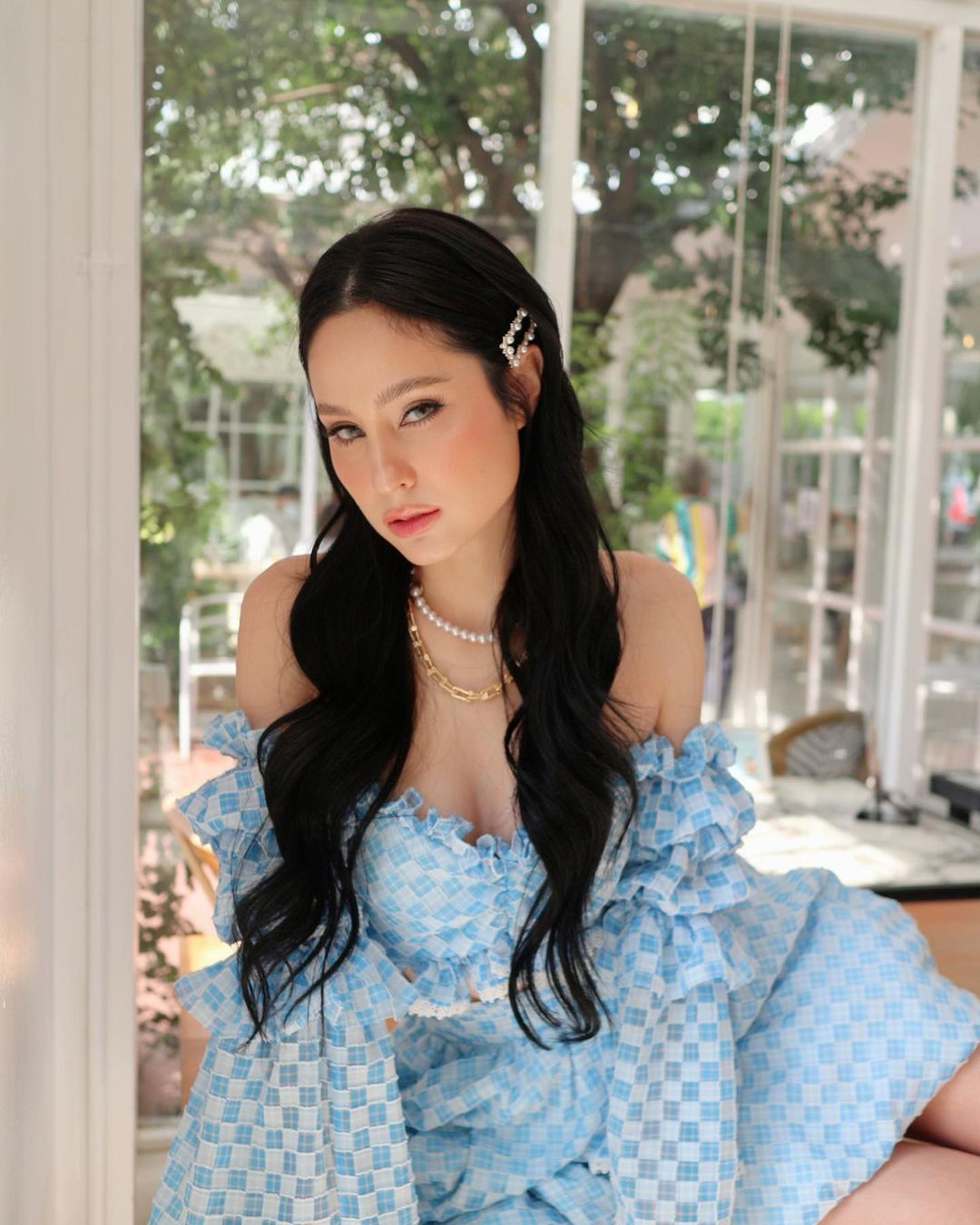 ขวัญ อุษามณี 