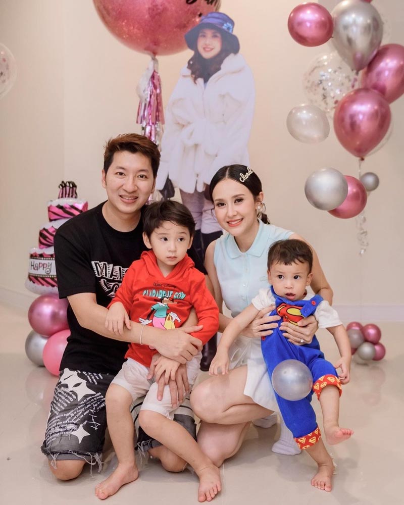 แยม ธมลพรรณ์