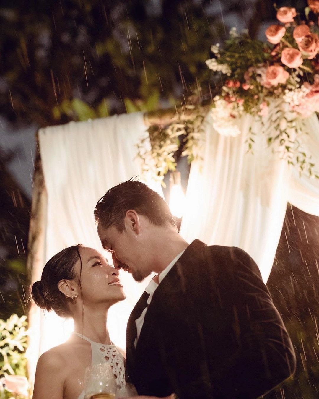 อนันดา ขอแต่งงาน