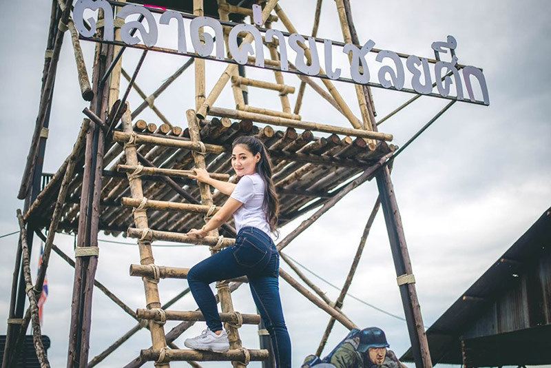 ตลาดค่ายเชลยศึก กาญจนบุรี