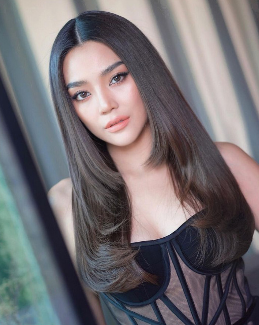 ปราง กัญญ์ณรัณ