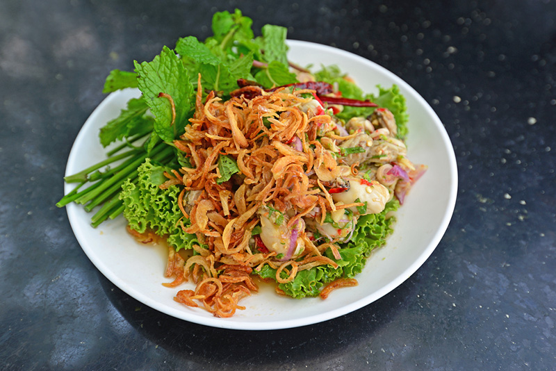 ยำหอยนางรม