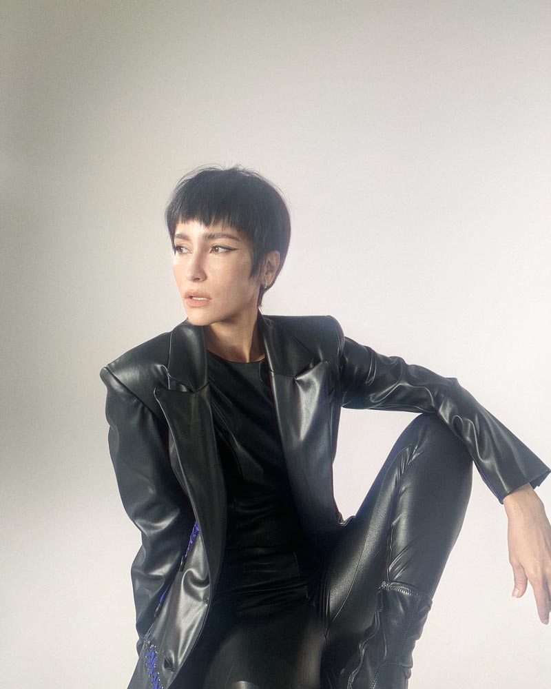 แอน ทองประสม