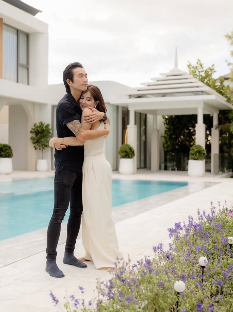 ตูน บอดี้สแลม เข้าผ่าตัดกระดูกคอกดทับเส้นประสาท