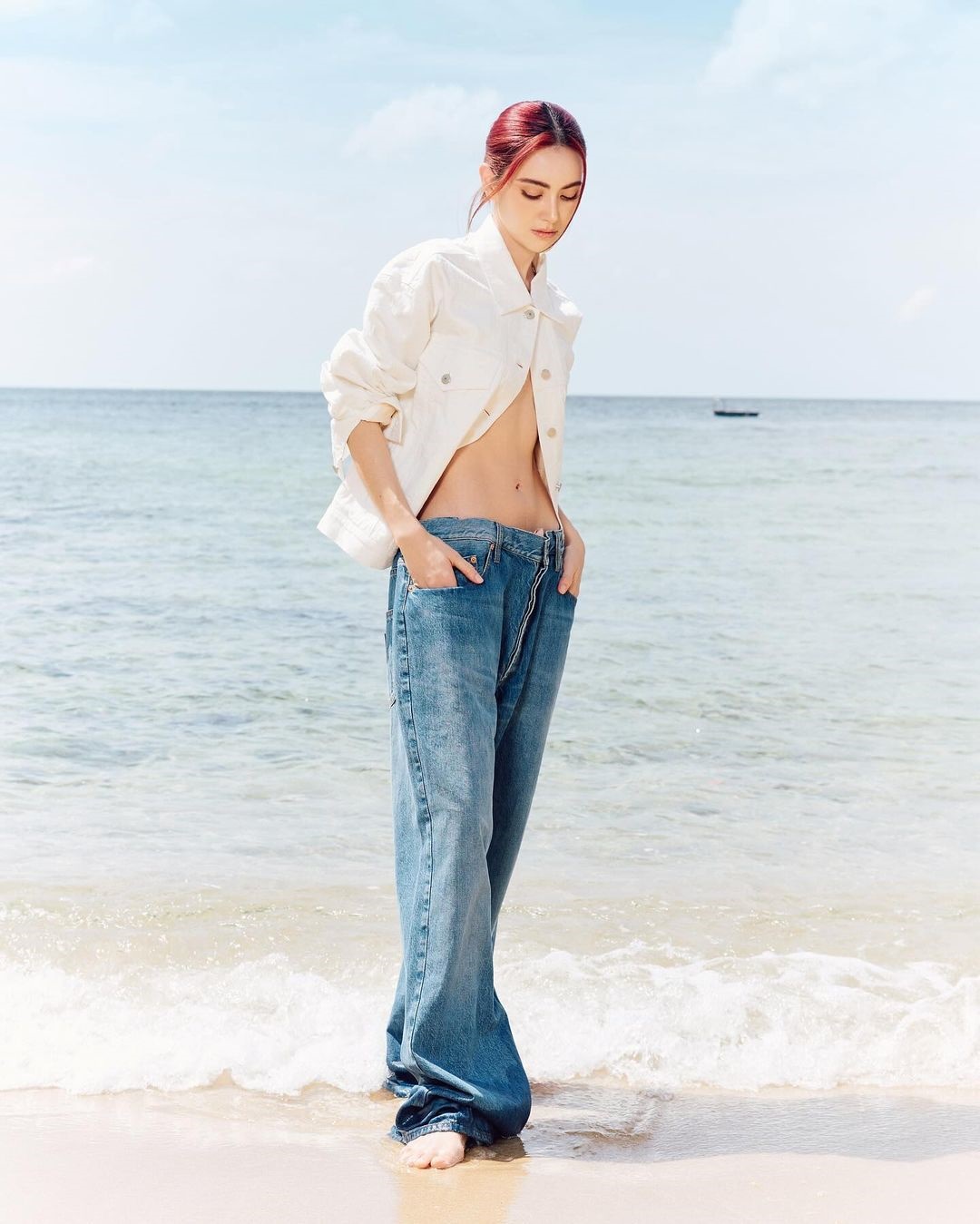 ใหม่ ดาวิกา