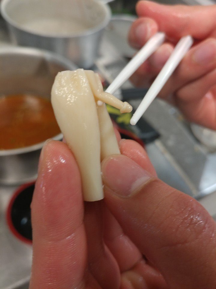 เห็ดเข็มทอง