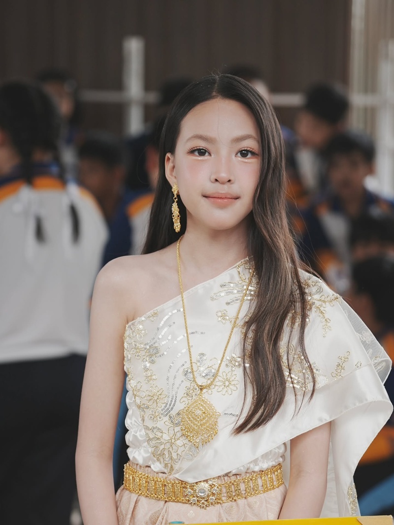 น้องณิลลา ลูกสาว แบงค์ อธิกิตติ์ - ไอซ์ ณพัชรินทร์ ยิ่งโตยิ่งสวย