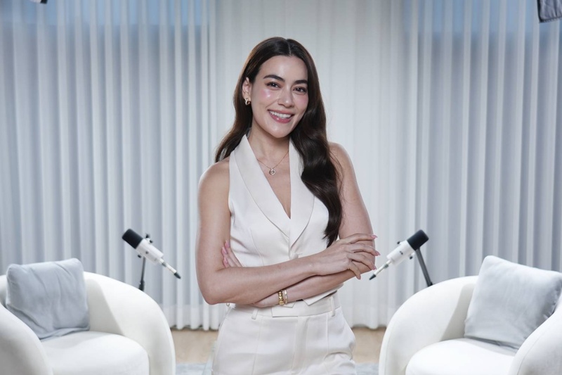 คิมเบอร์ลี่  ในรายการ Kim’s Mirror