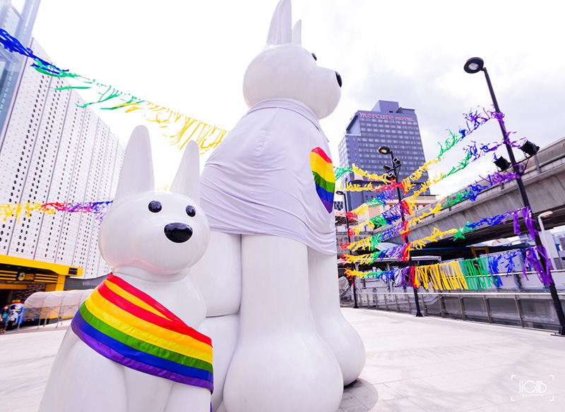 จุดถ่ายรูป Pride Month