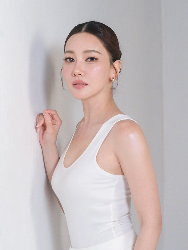 นุ่น วรนุช