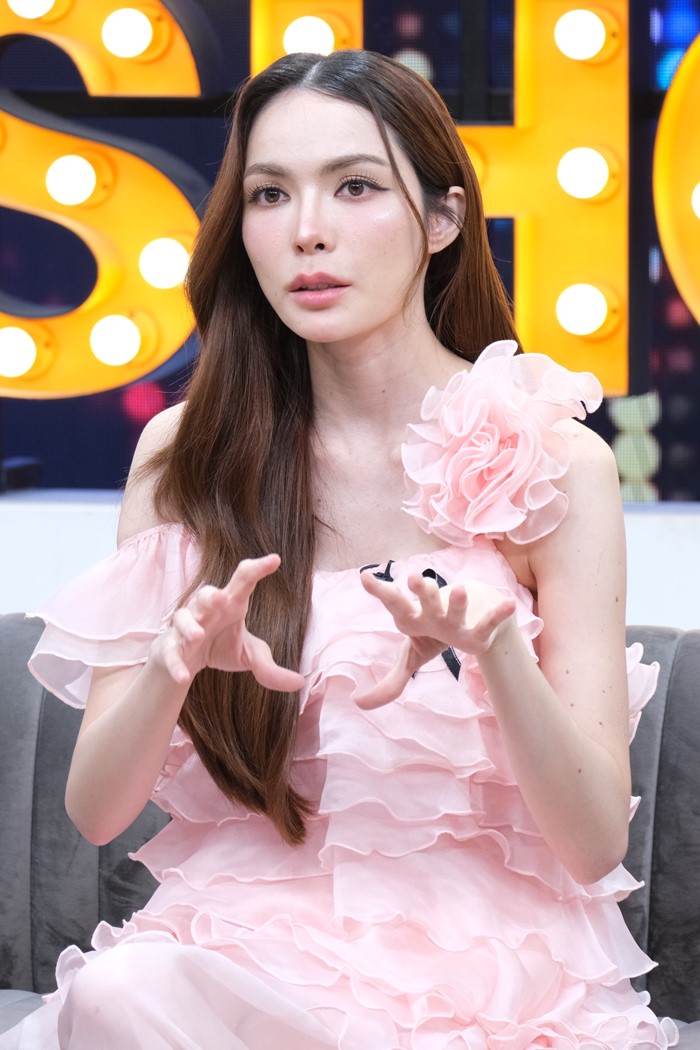 ชาล็อต ย้อนชีวิต โตมากับความรุนแรง รับเคยคิดสั้น 2 ครั้ง 