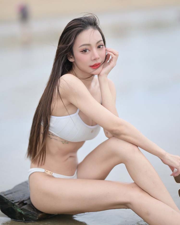 หยก คนินทร์ตา