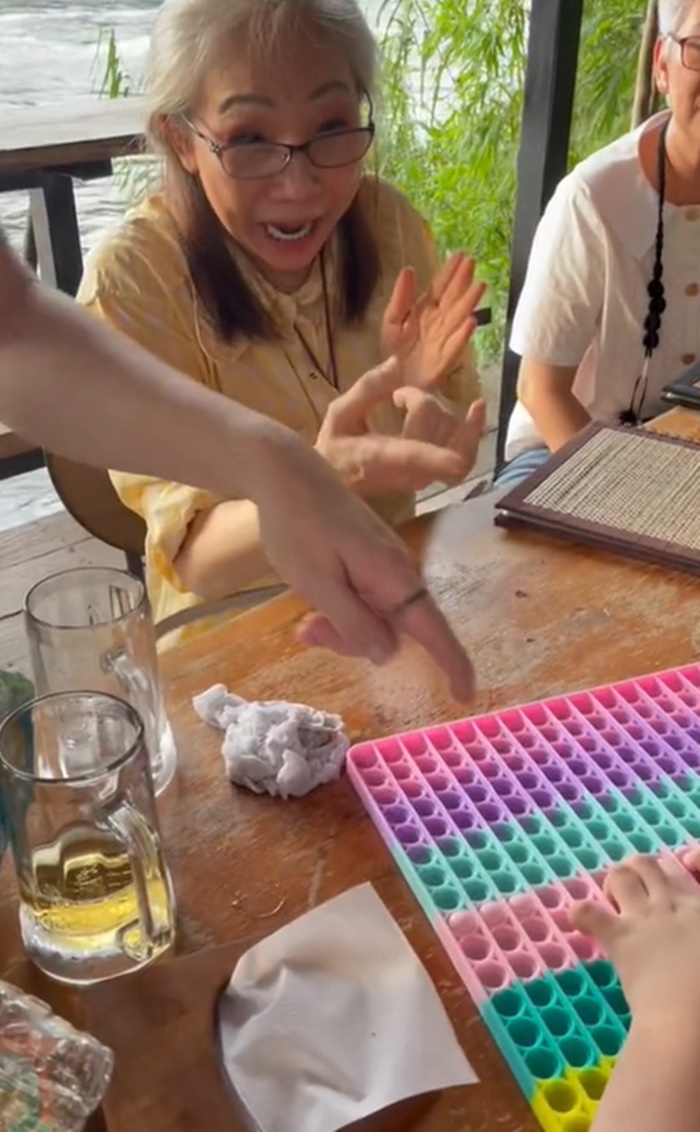 ยายหลาน