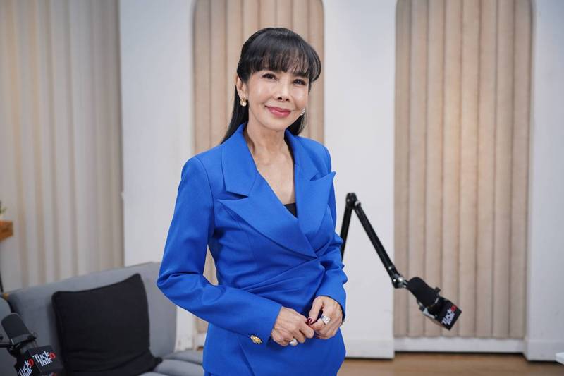 เจมีไนน์ นรวิชญ์