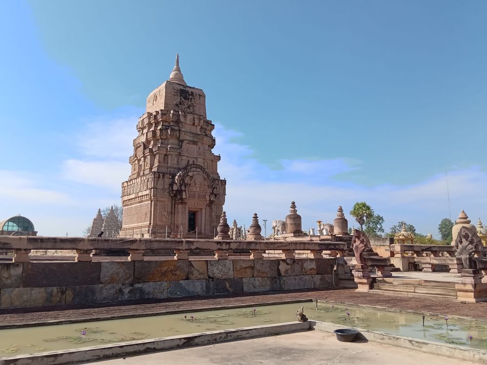 วัดภูม่านฟ้า บุรีรัมย์