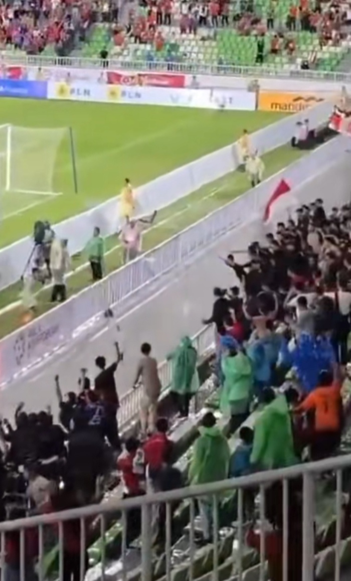 นักฟุตบอล