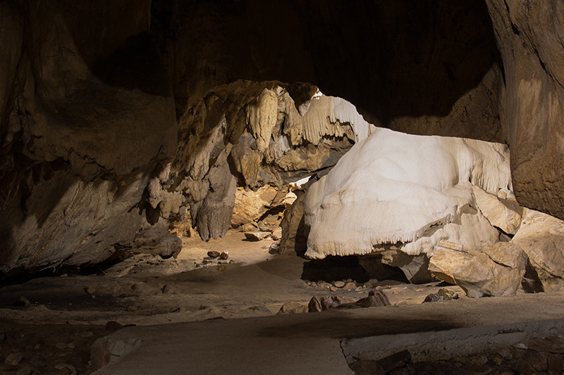 ถ้ำธารลอด กาญจนบุรี