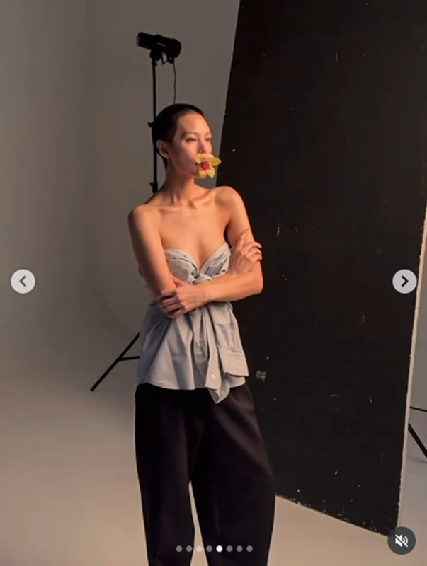 เจนี่ เทียนโพธิ์สุวรรณ อวดภาพเซลฟี่หน้ากระจกสุดแซ่บ