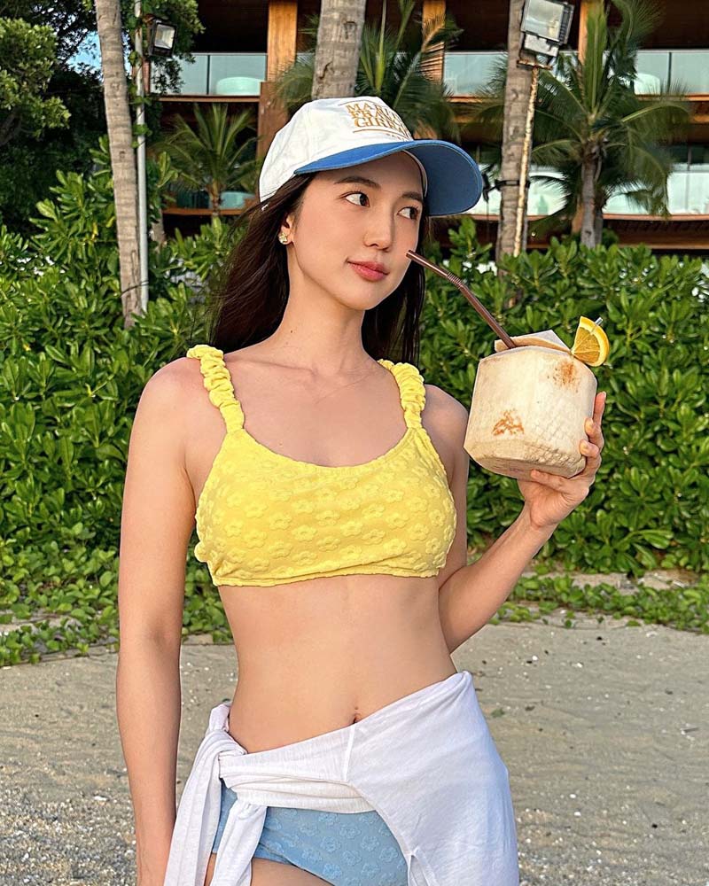 บัว นลินทิพย์